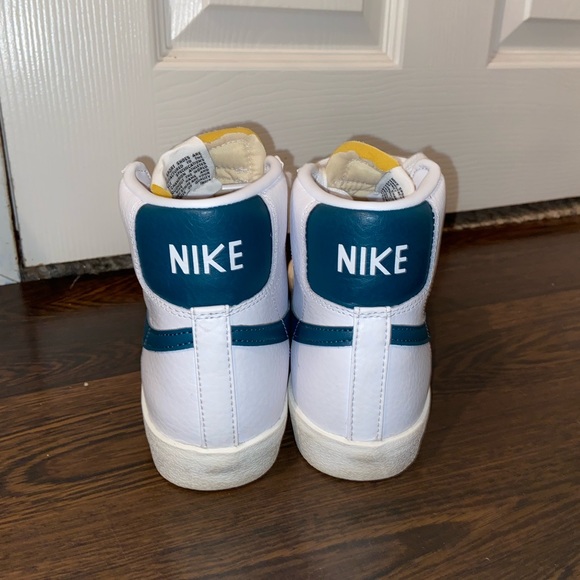 blazer mid 77 vintage pacific blue